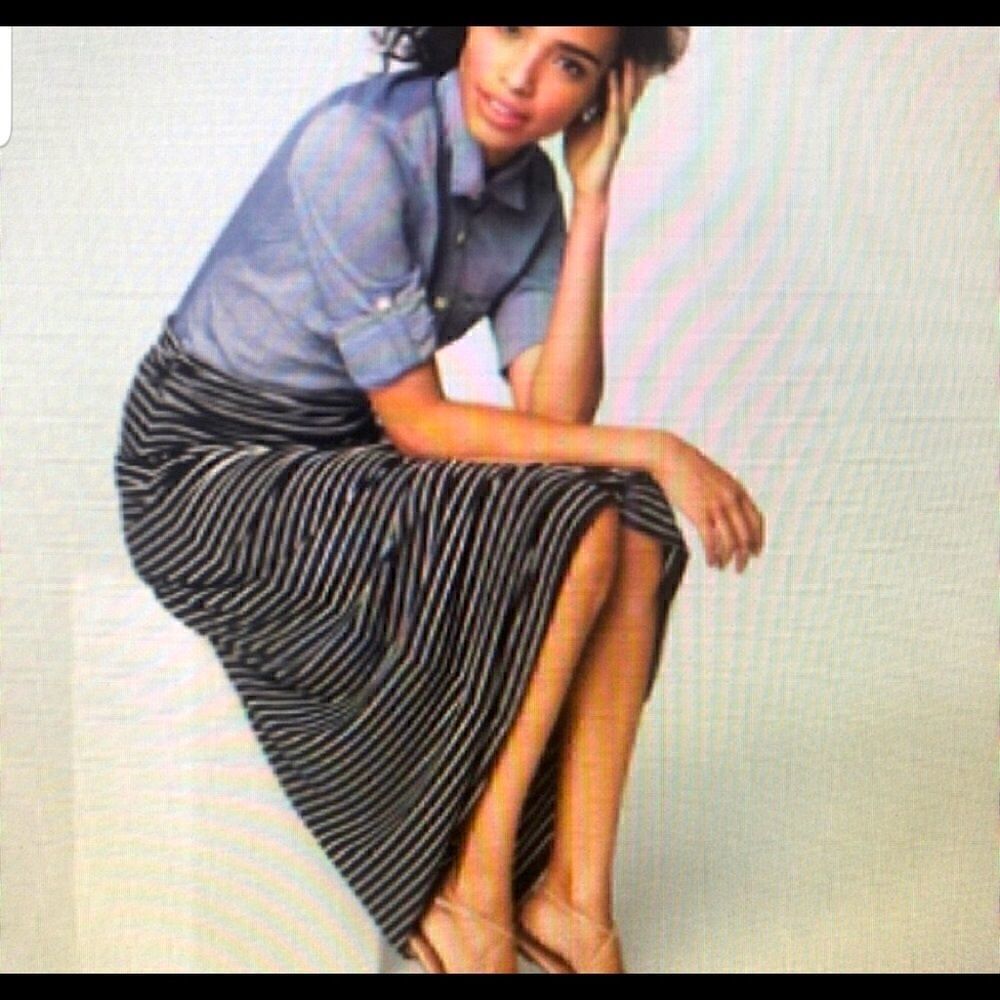 J.Crew navy and white stripe stretchy maxi skirt size XS - Picture 4 of 8